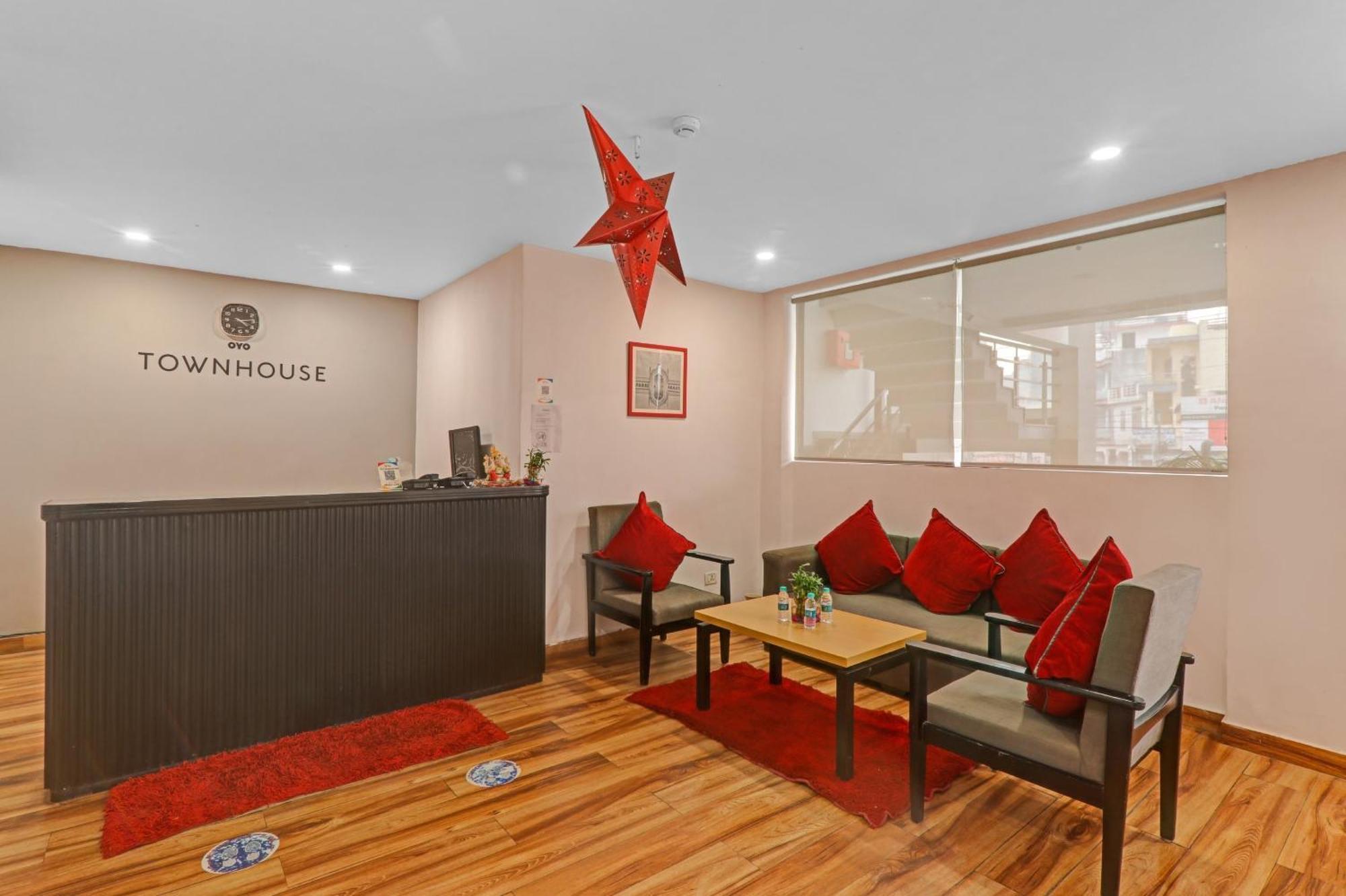 Townhouse The Shubham Hotell Bijnaur Eksteriør bilde