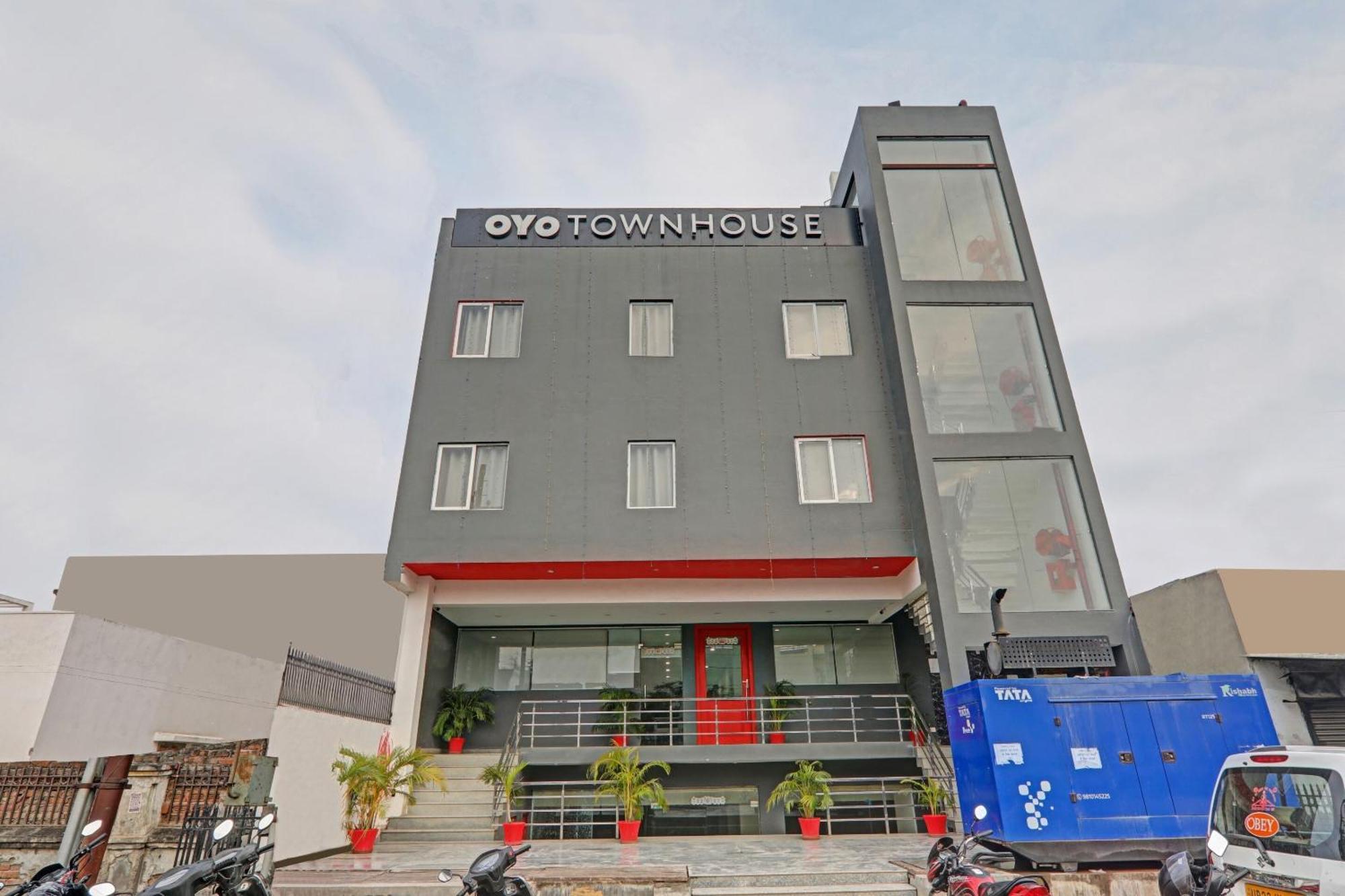 Townhouse The Shubham Hotell Bijnaur Eksteriør bilde